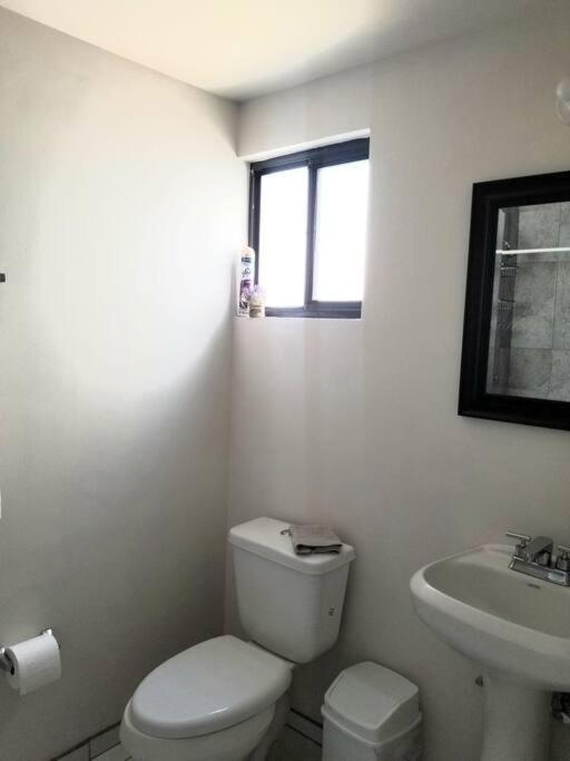 シウダー・フアレスModerna Habitacion/Bano Privadaアパートメント エクステリア 写真